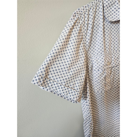 Guess Men's Short Sleeve Button-Up Shirt - Size Small - Picture 3 of 5